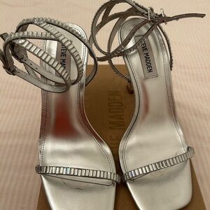 Steve Madden Metallic Silver Heels